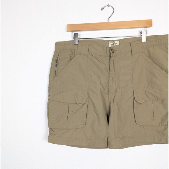 L.L. Bean Mens Shorts Vintage Tan Khaki Outdoor Cargo Shorts Size L - Picture 3 of 7
